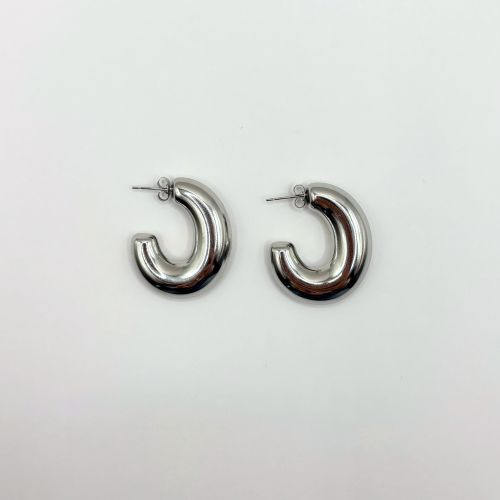 Hoops oorbellen