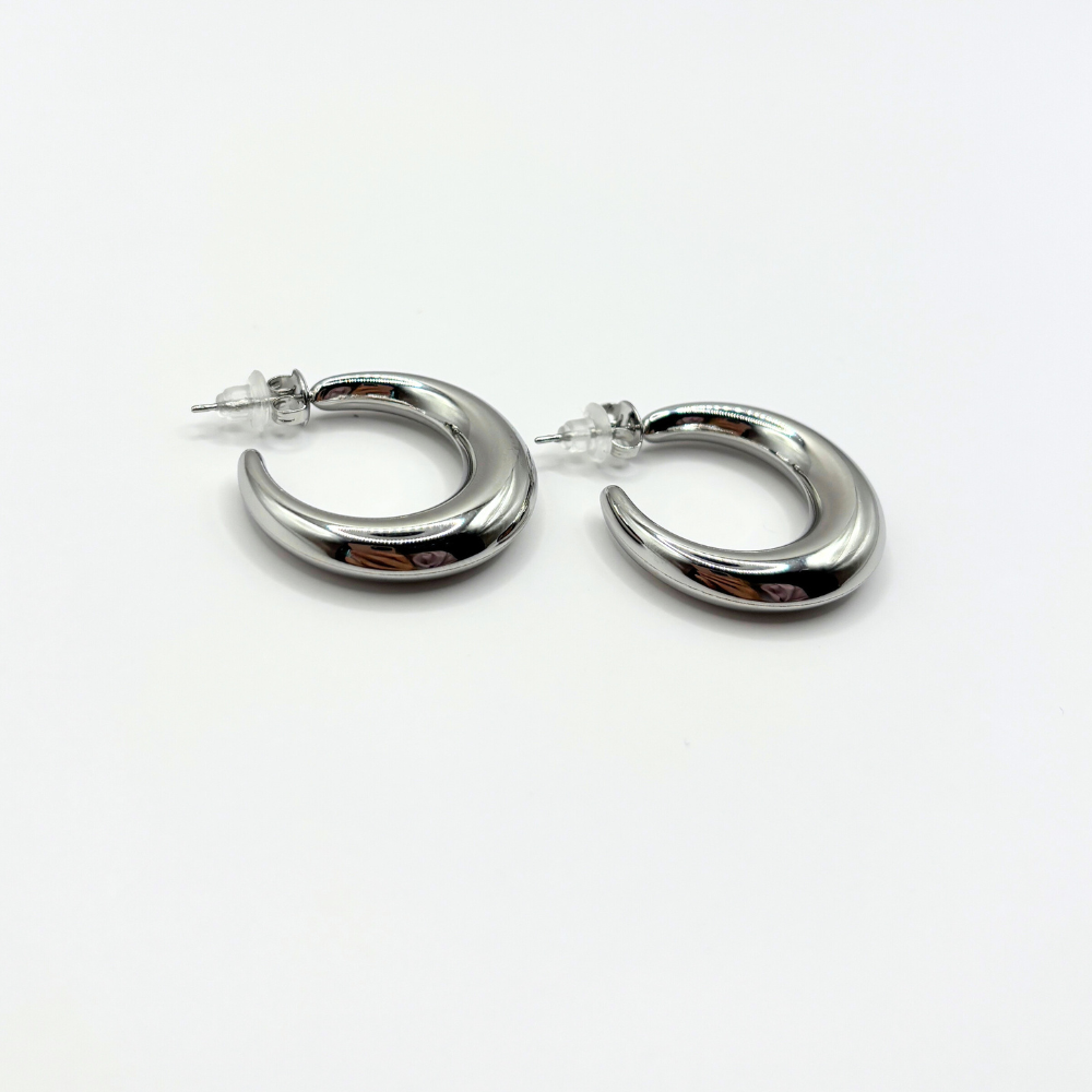 Hoops oorbellen
