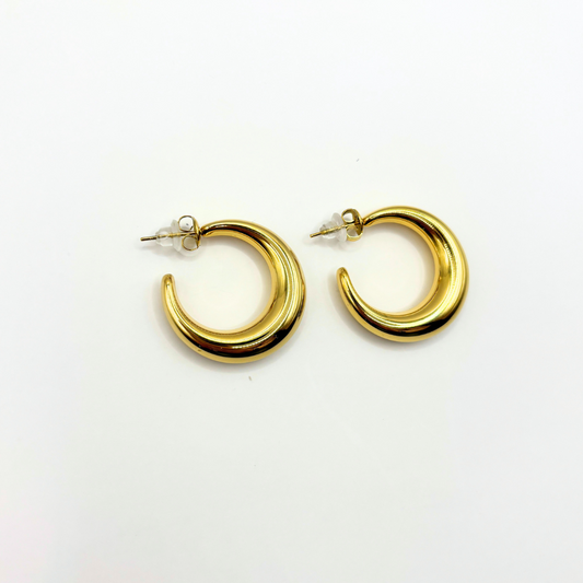 Hoops oorbellen