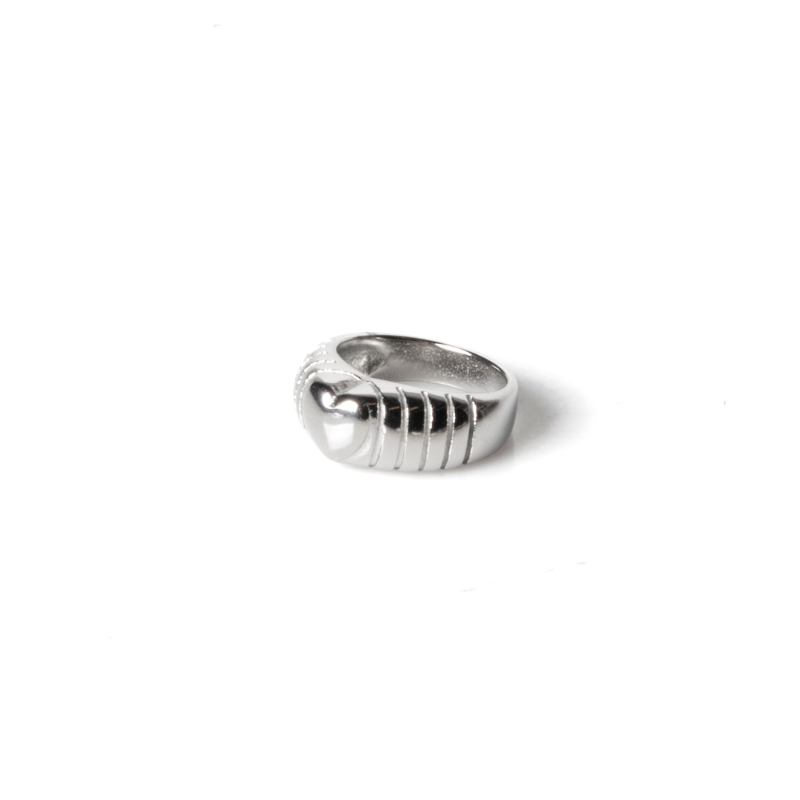 Grove ring met hartje