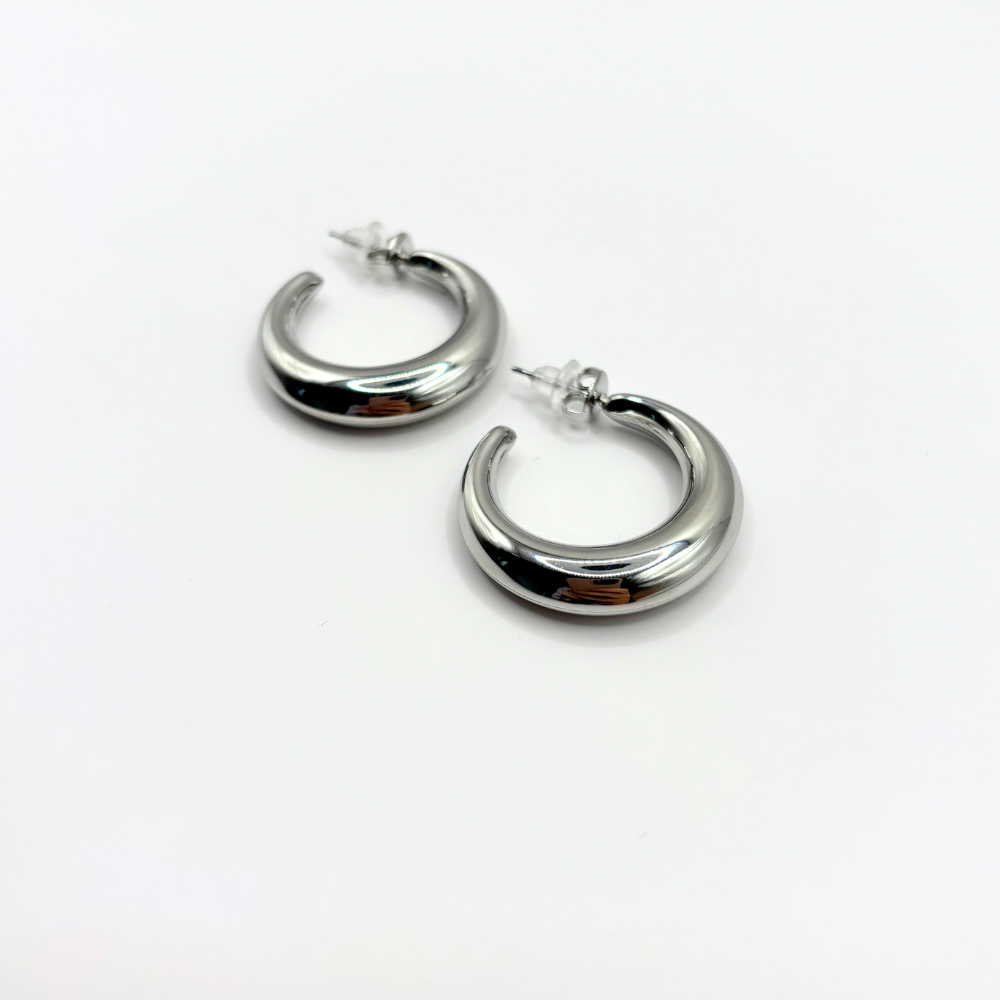 Hoops oorbellen