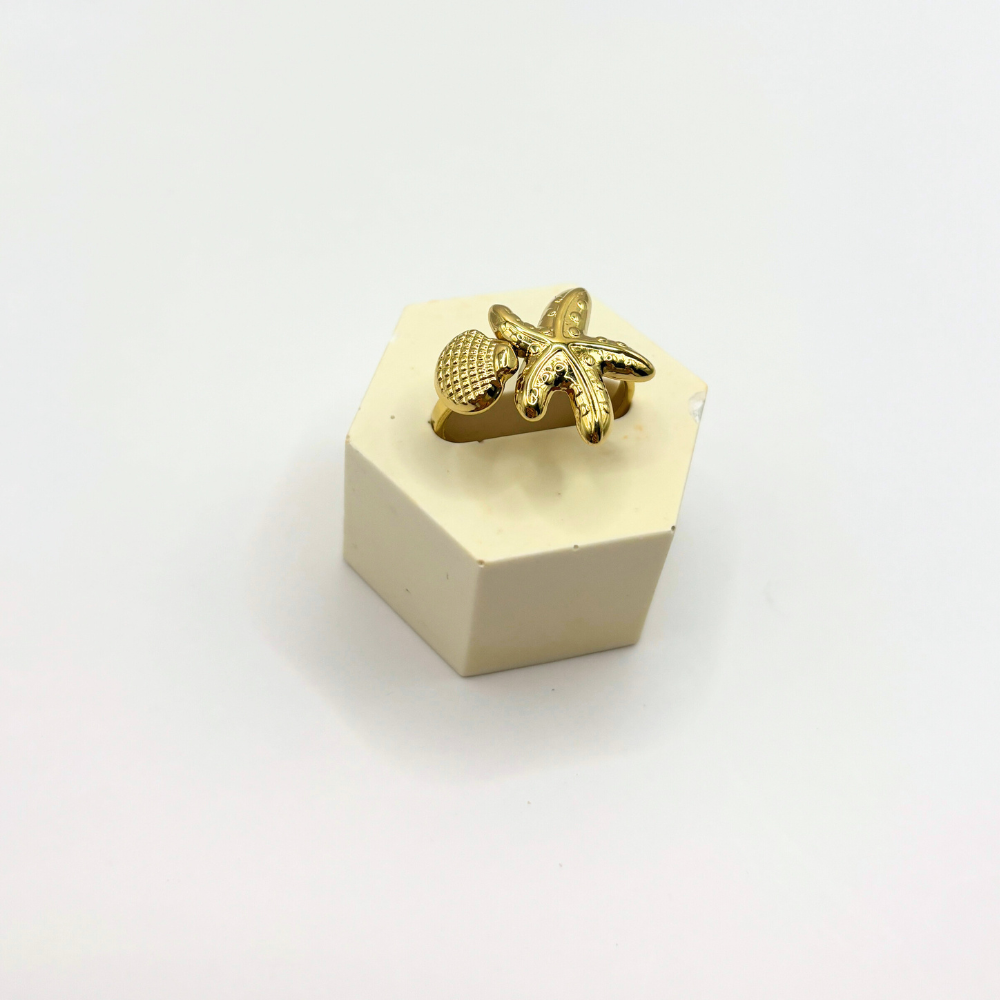 Beachy summer ring