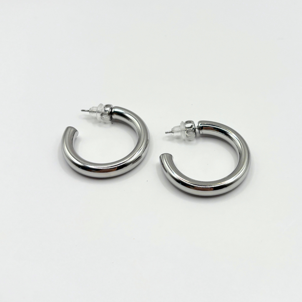 Hoops oorbellen