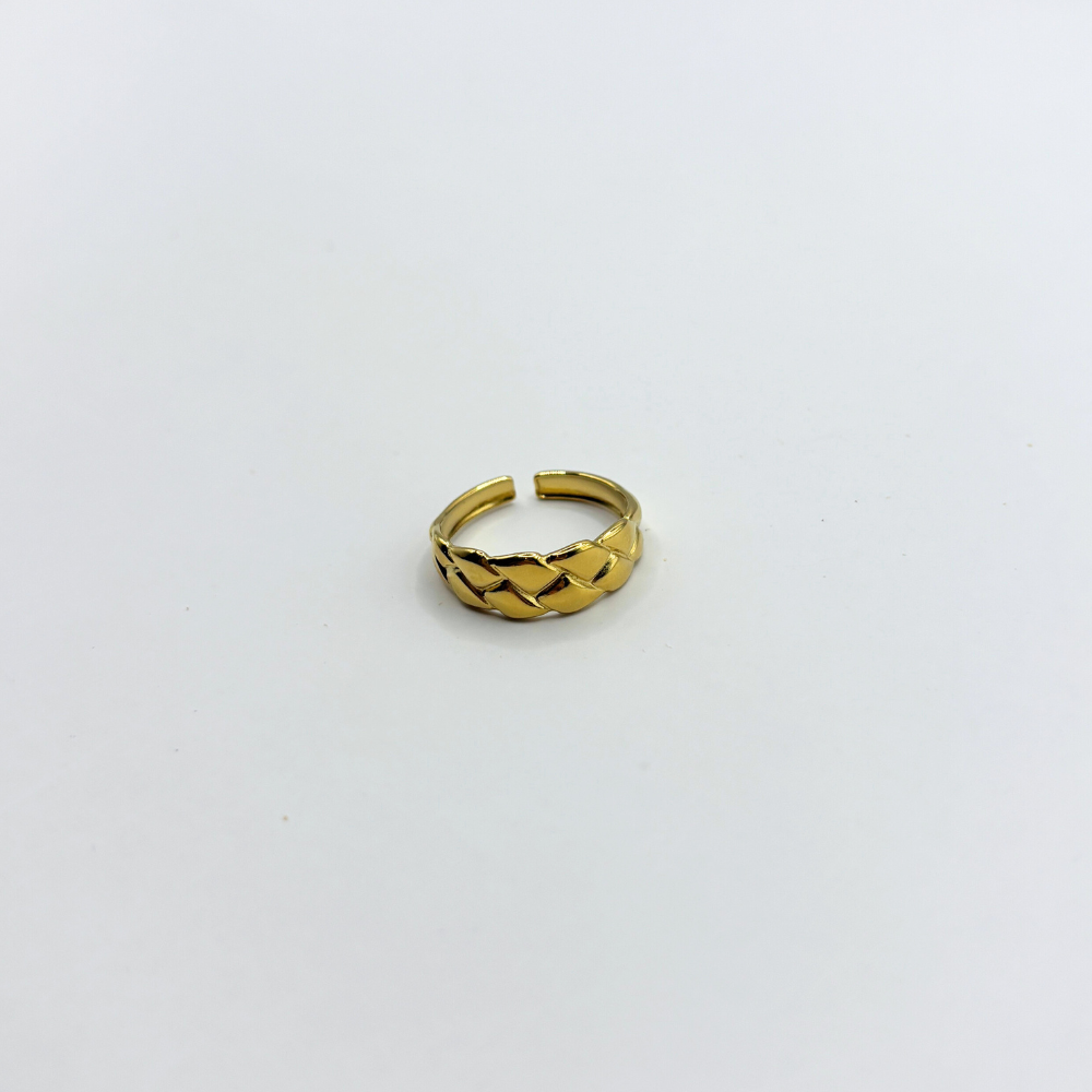 Braid ring