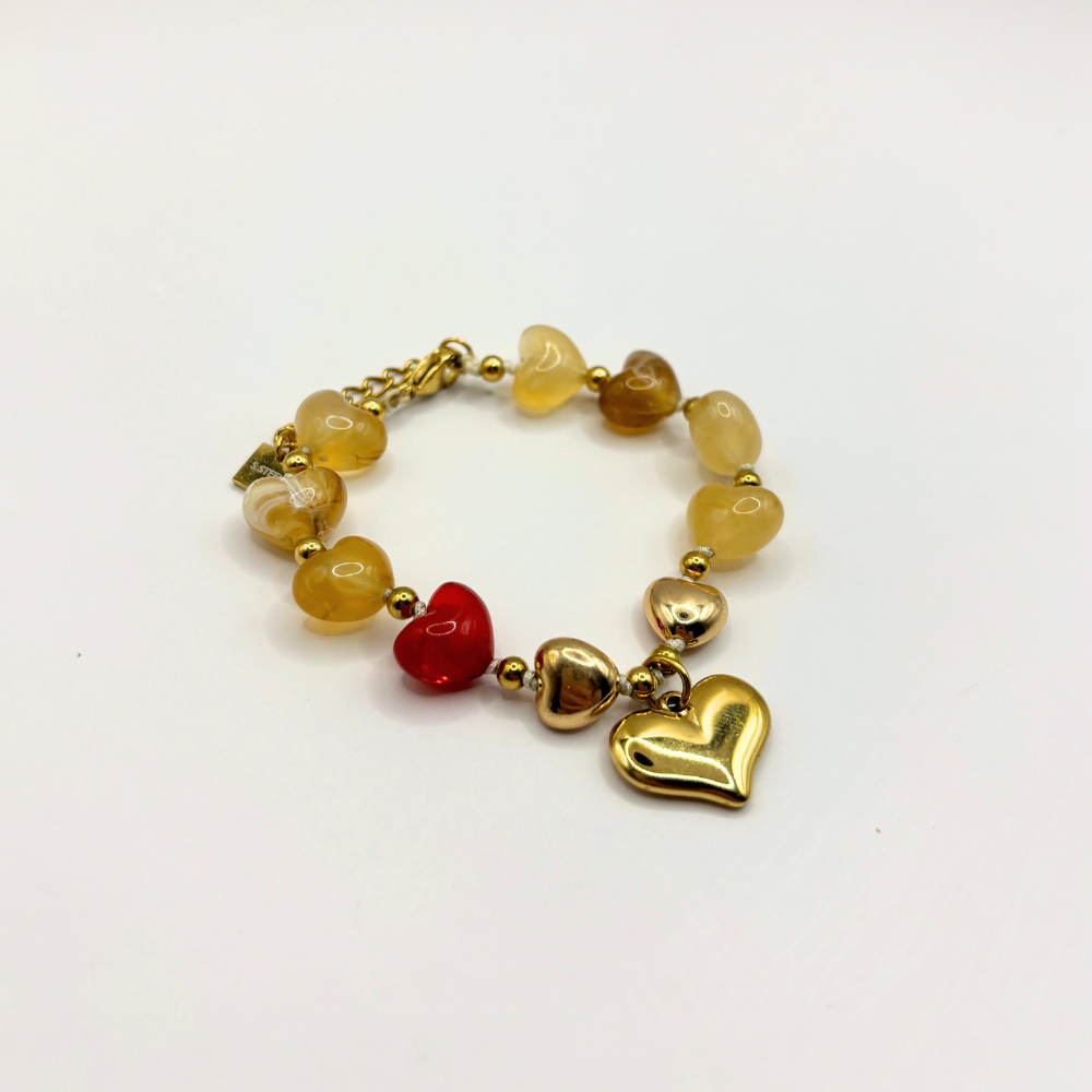 Hearts armband