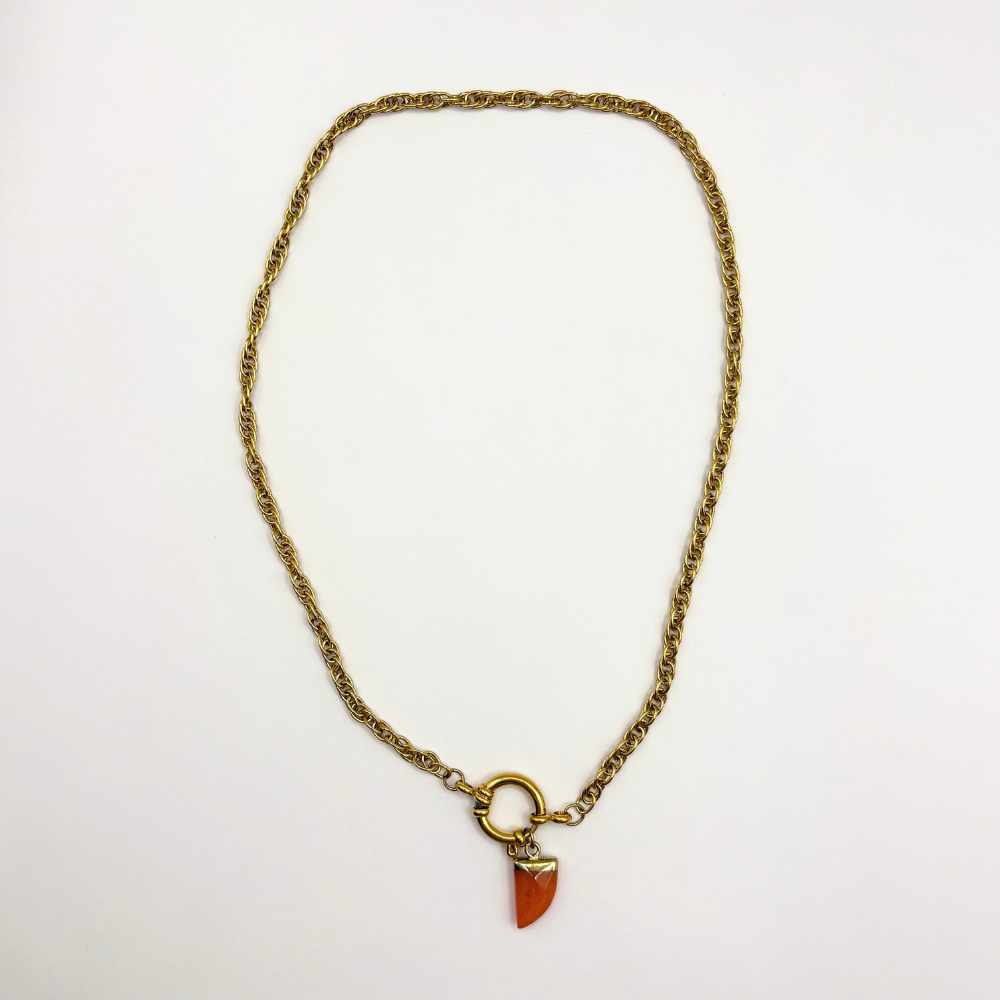 Edgy ketting