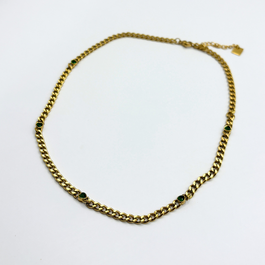 Edgy green heart ketting
