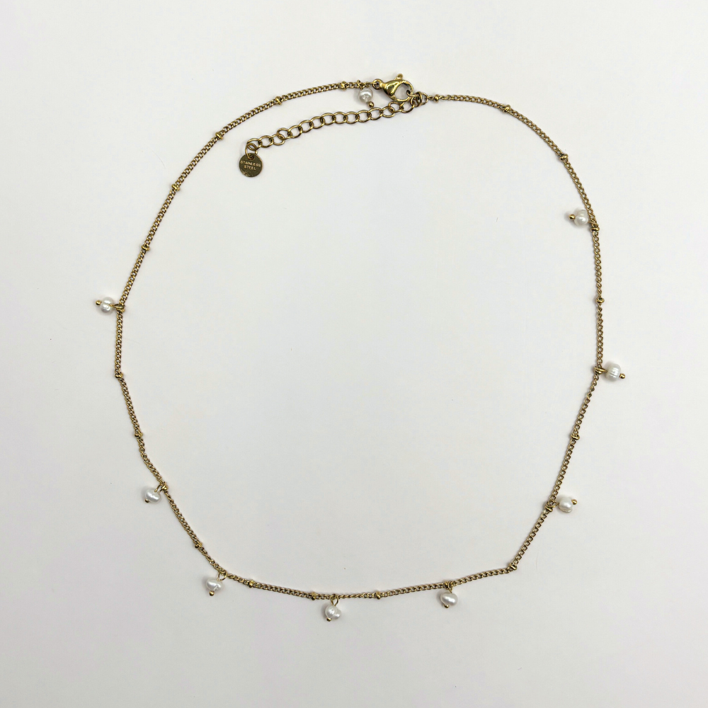 Tiny pearl ketting