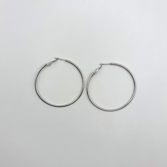 Hoops oorbellen