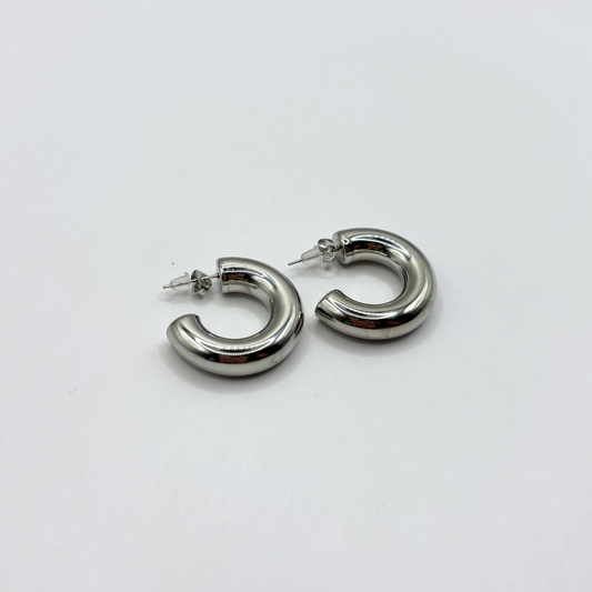 Hoops oorbellen