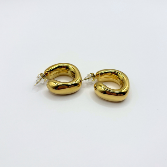 Hoops oorbellen