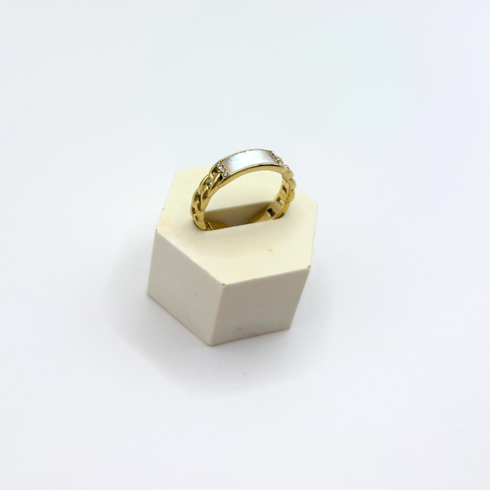 Ring met steentjes
