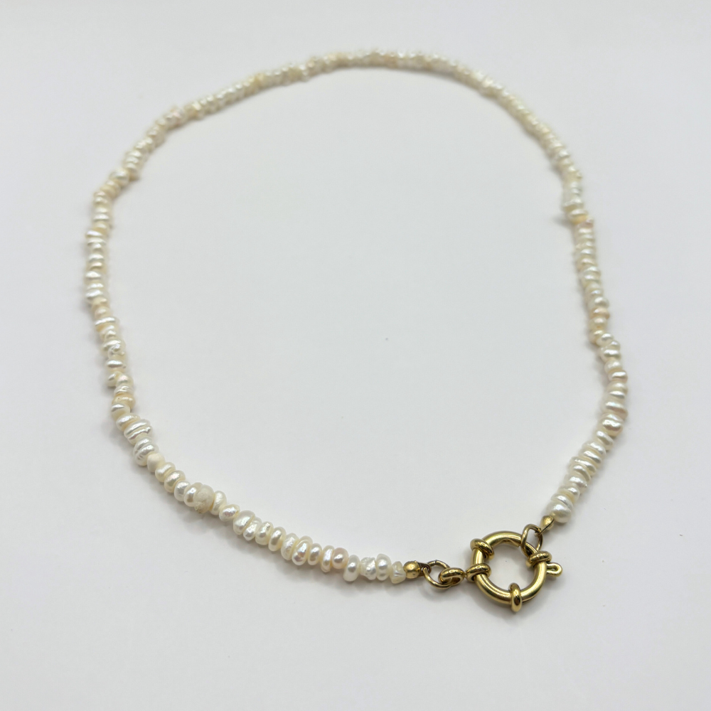 Parelketting met slotje
