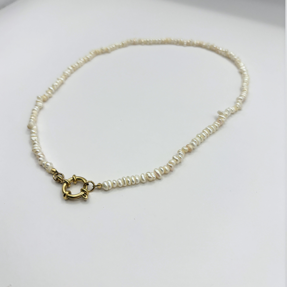 Parelketting met slotje