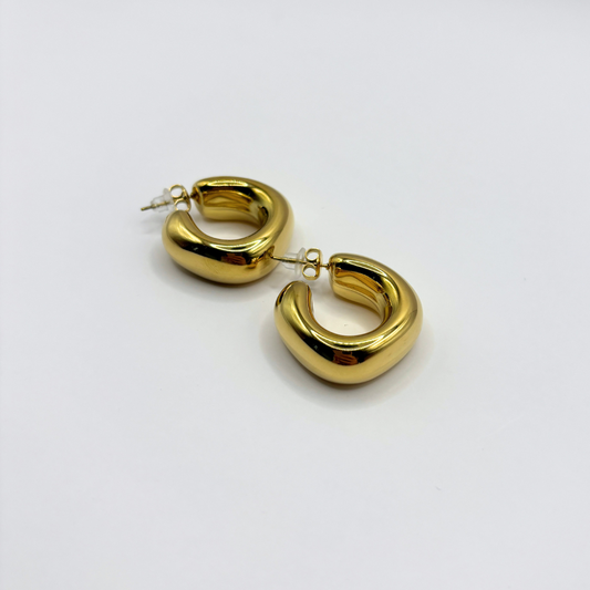 Hoops oorbellen