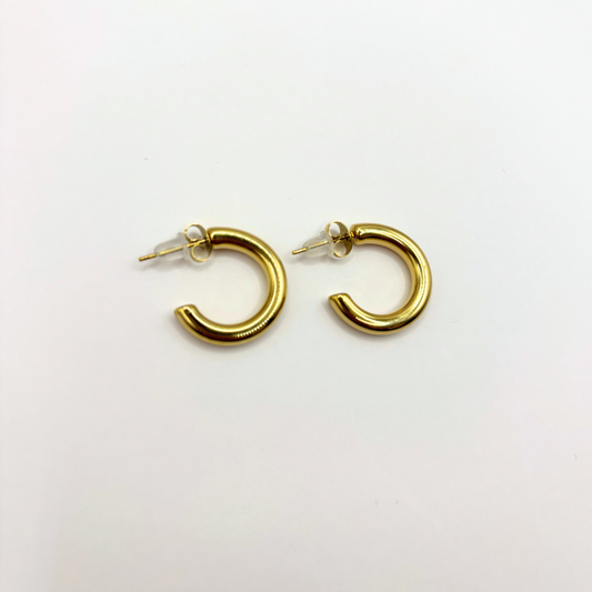 Hoops oorbellen