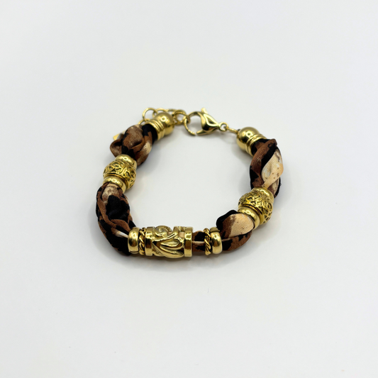 Gevlochten armbandje